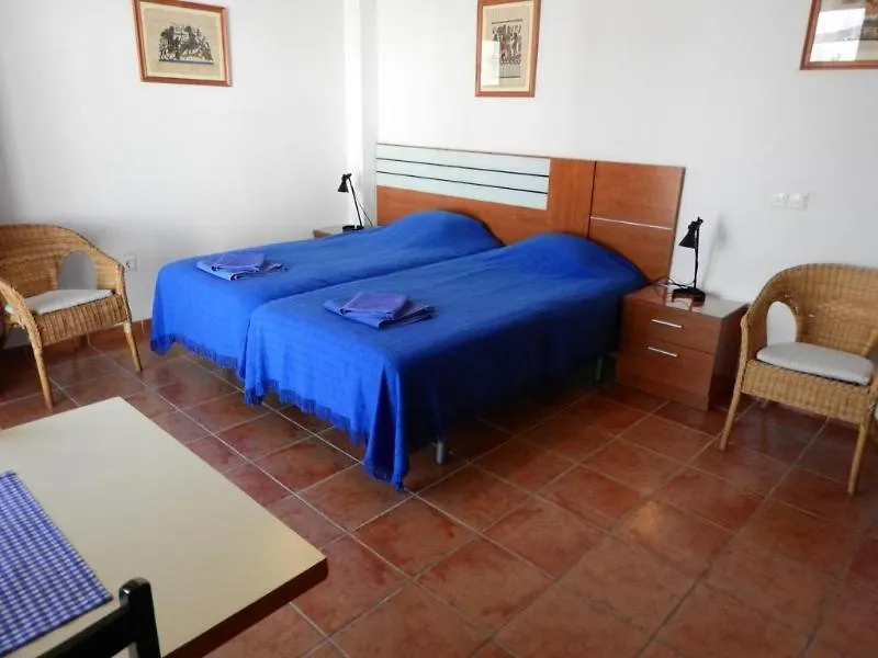 Apartamentos Nerjaluna Apartment